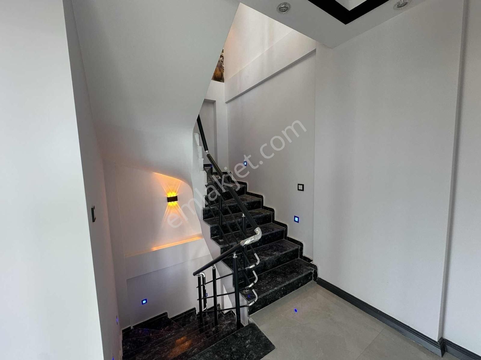 Bu Manzarada Bu Fiyata 3+1 Villa Sınırlı Sayıda Sıfır - Görsel 23