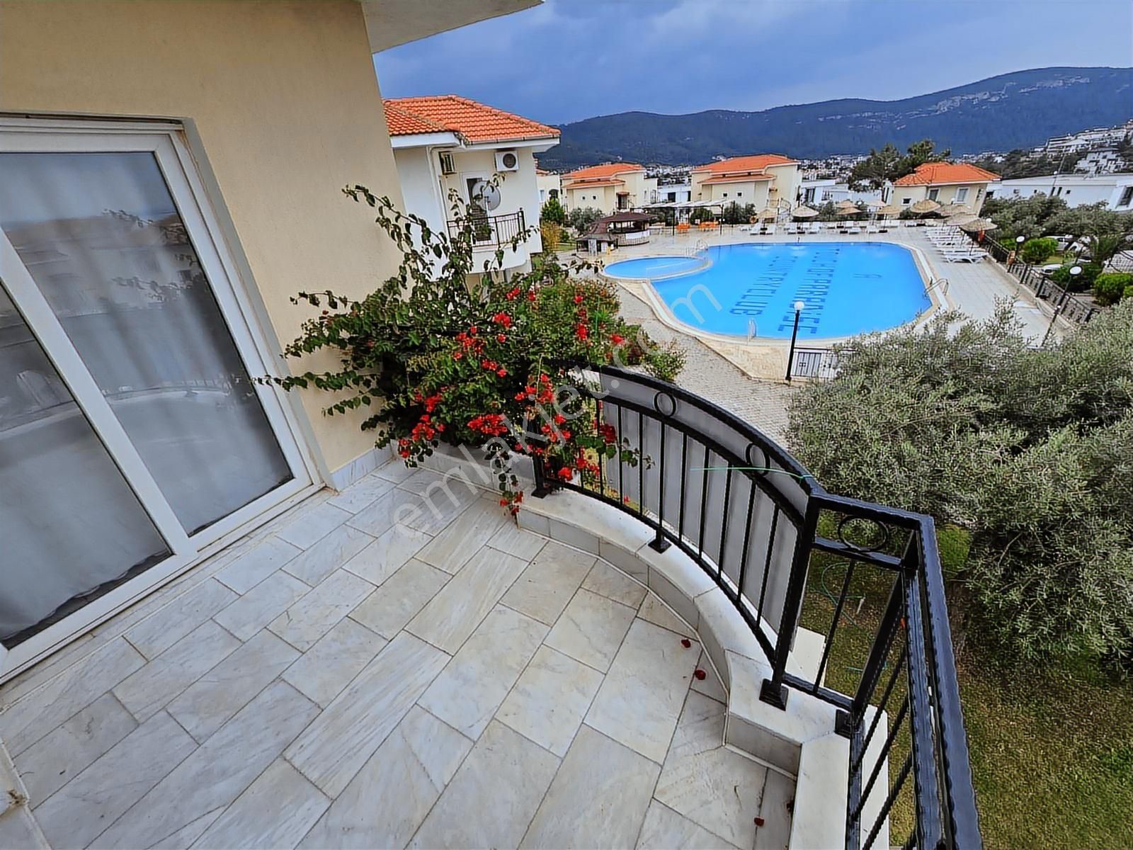 Didim Akbük'te Site İçerisinde Satılık Müstakil Villa - Görsel 29