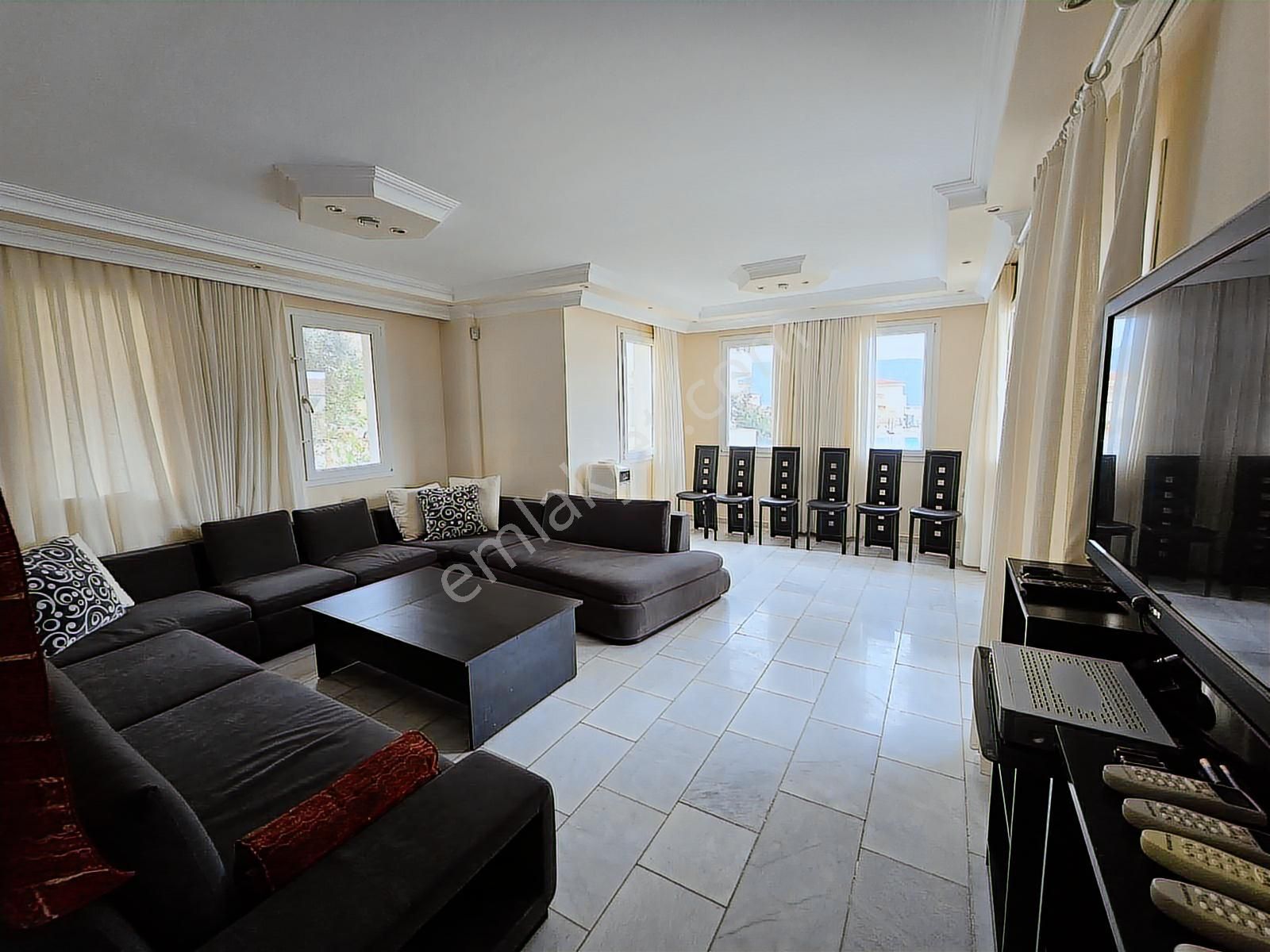 Didim Akbük'te Site İçerisinde Satılık Müstakil Villa - Görsel 23