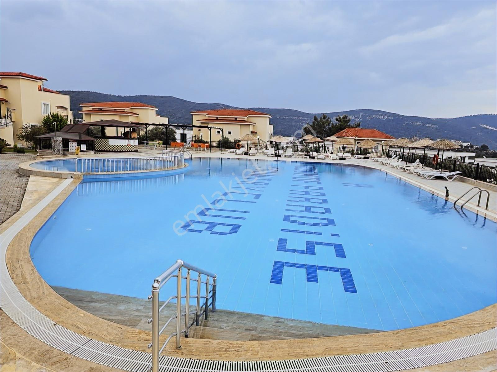 Didim Akbük'te Site İçerisinde Satılık Müstakil Villa - Görsel 16