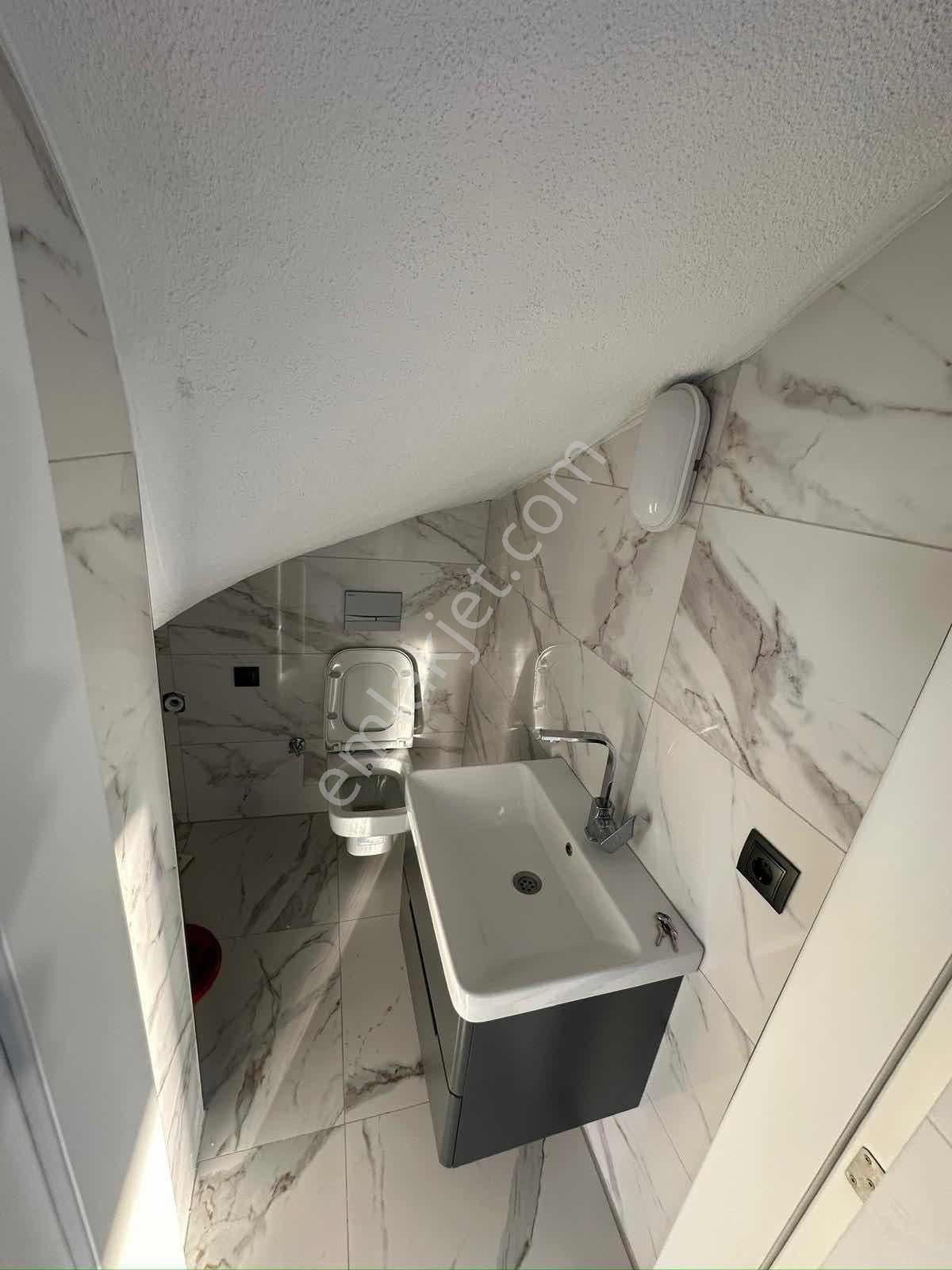 Tam Müstakil Deniz Ve Sunset Manzaralı Havuzlu Yeni 3+1 Villa - Görsel 12