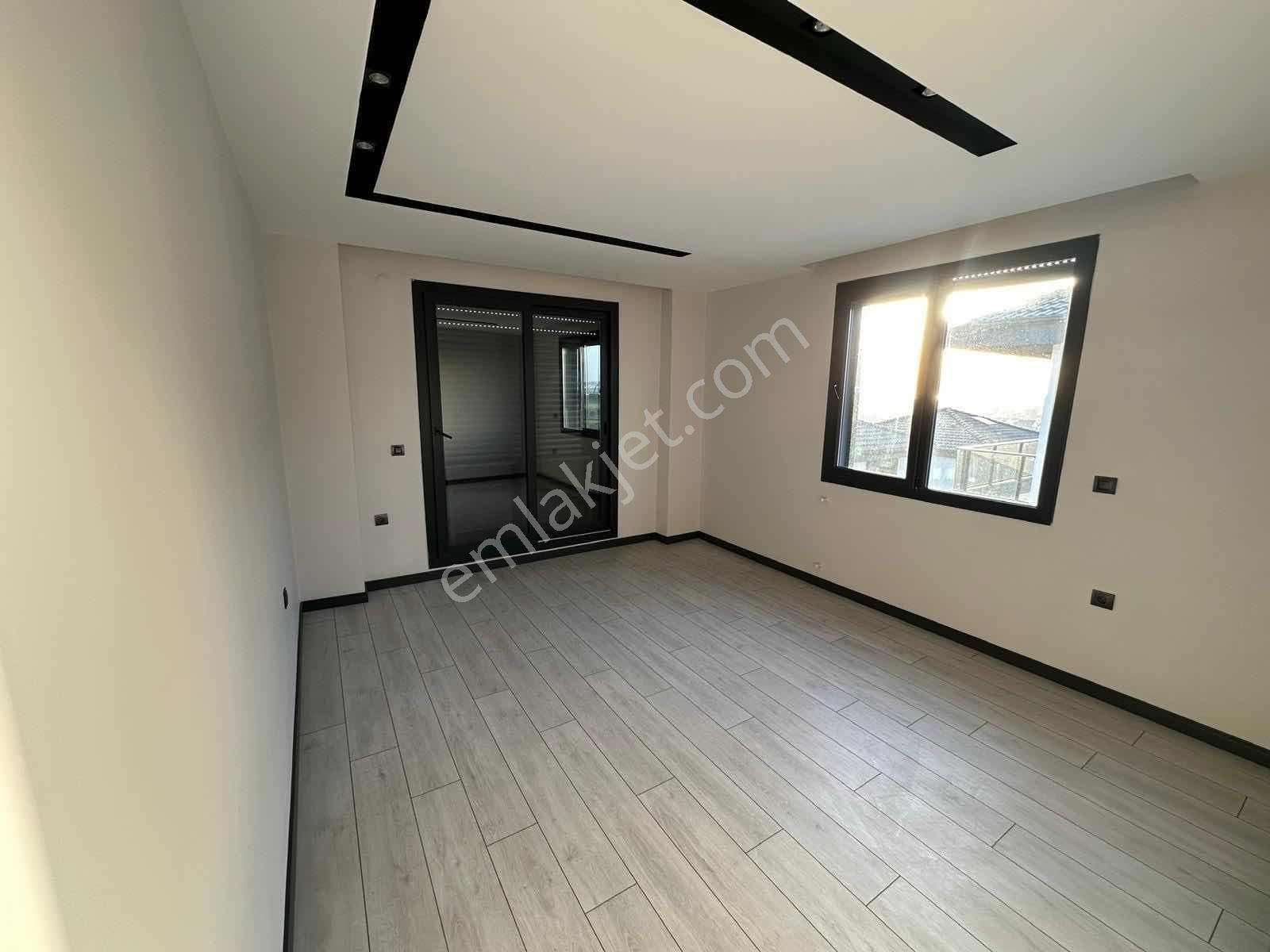 Tam Müstakil Deniz Ve Sunset Manzaralı Havuzlu Yeni 3+1 Villa - Görsel 22