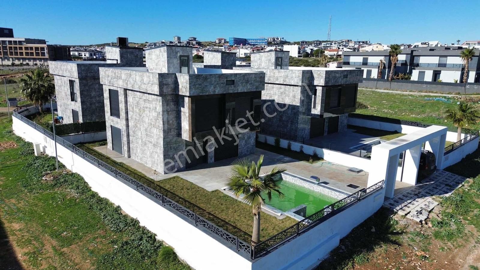 350m2 Arsa İçinde 5+1 Açık Teras Havuz Otopark Tam Müstakil - Görsel 16