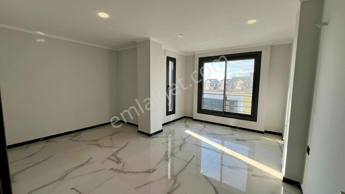 350m2 Arsa İçinde 5+1 Açık Teras Havuz Otopark Tam Müstakil - Görsel 5