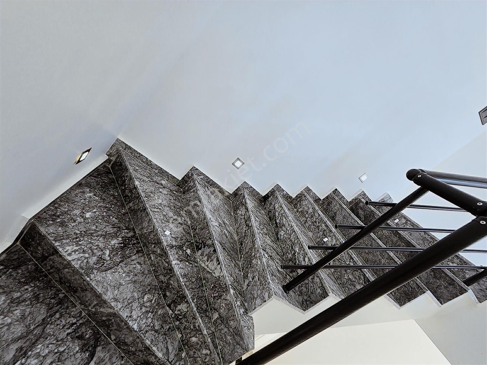 Didim Hisar Mahallesi Satılık Deniz Manzaralı Lüx Villalar - Görsel 16