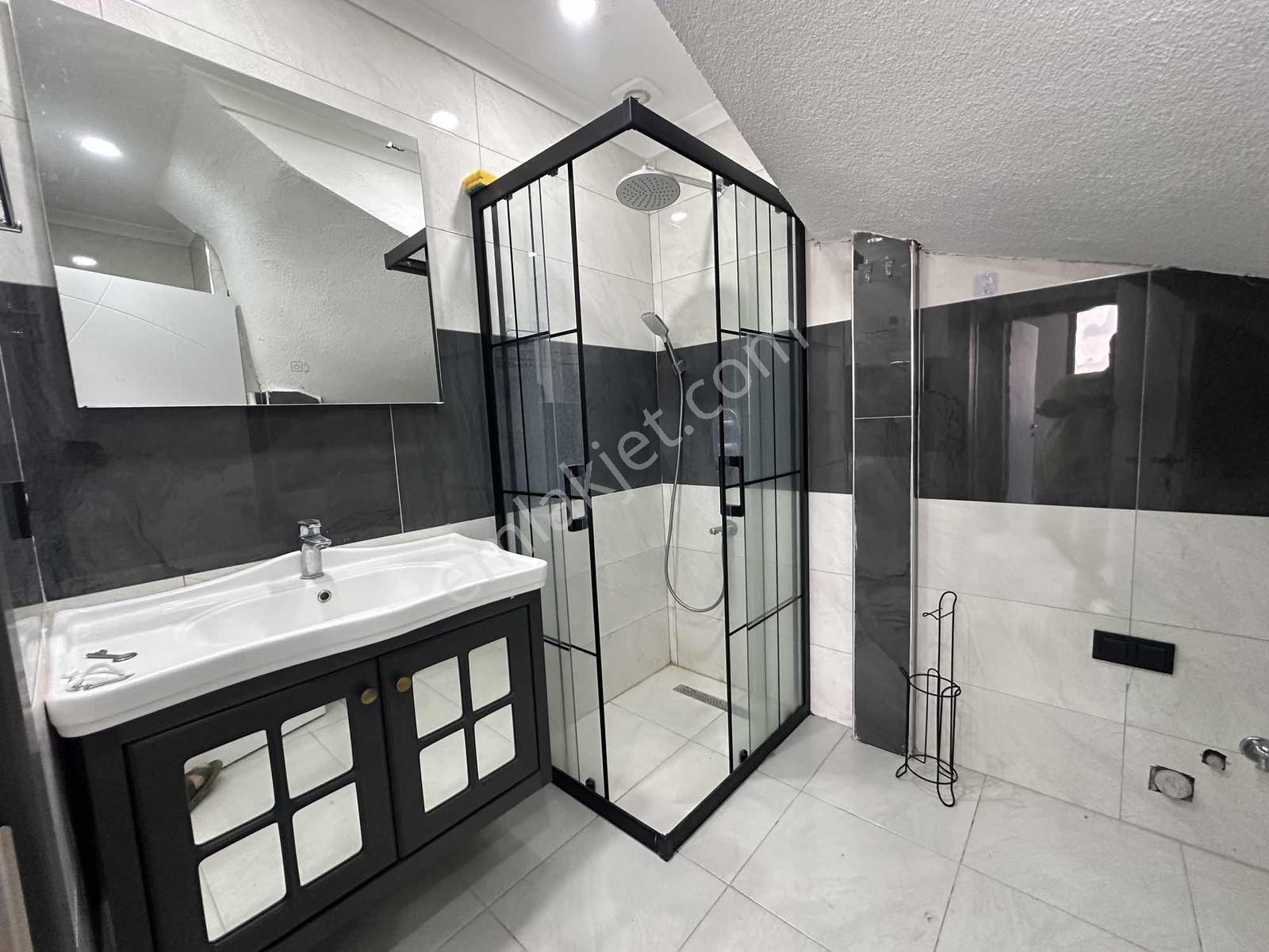 Hisar Mahallesinde 3+1 Ön Cephe Geniş Teras Balkonlu Sıfır Daire - Görsel 23