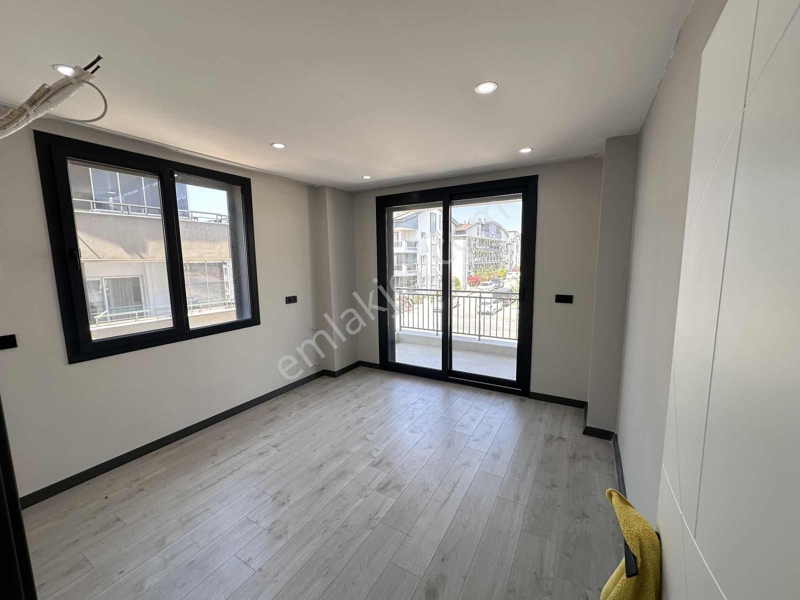 Hisar Mahallesinde 3+1 Ön Cephe Geniş Teras Balkonlu Sıfır Daire - Görsel 5