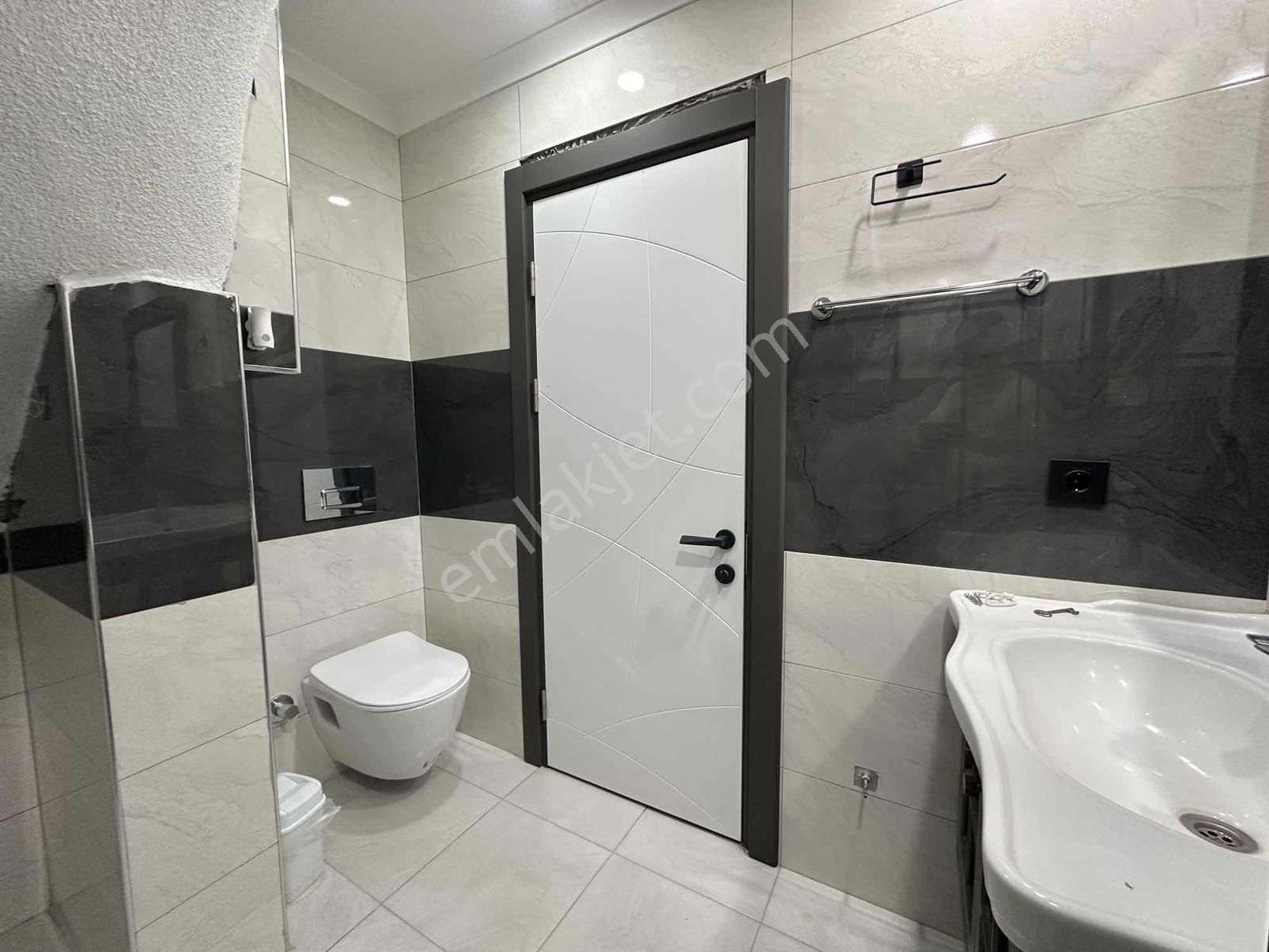 Hisar Mahallesinde 3+1 Ön Cephe Geniş Teras Balkonlu Sıfır Daire - Görsel 18