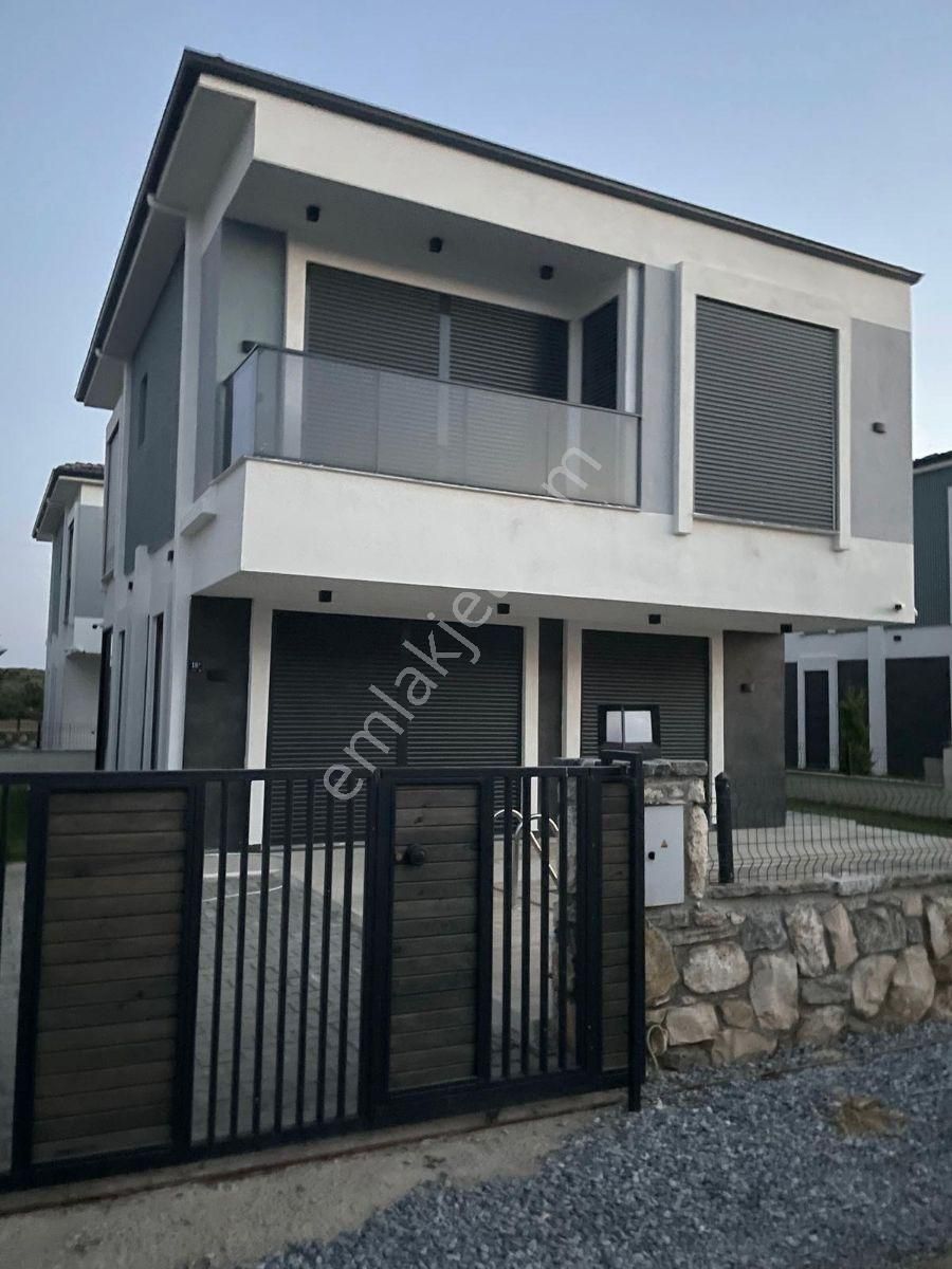 Didim Merkezde Satılık Müstakil Havuzlu Villa - Görsel 10