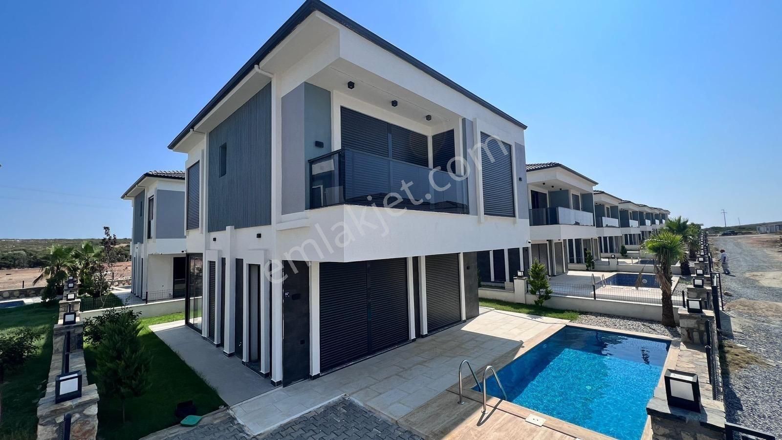 Didim Merkezde Satılık Müstakil Havuzlu Villa - Görsel 2