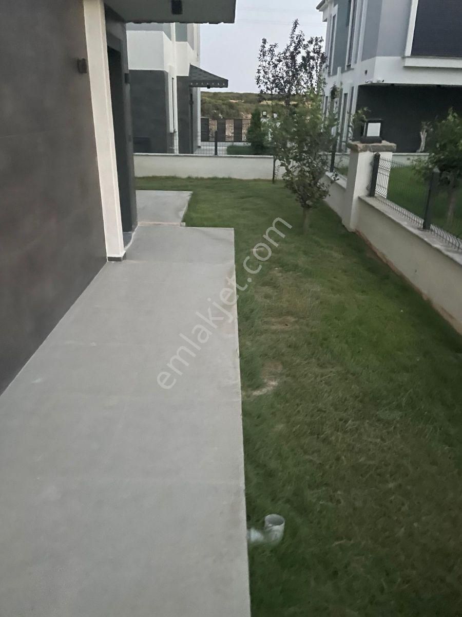 Didim Merkezde Satılık Müstakil Havuzlu Villa - Görsel 9