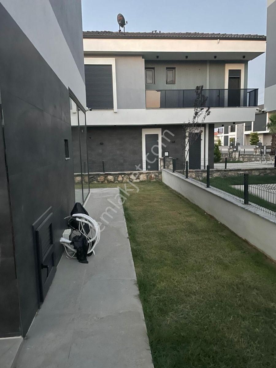 Didim Merkezde Satılık Müstakil Havuzlu Villa - Görsel 13