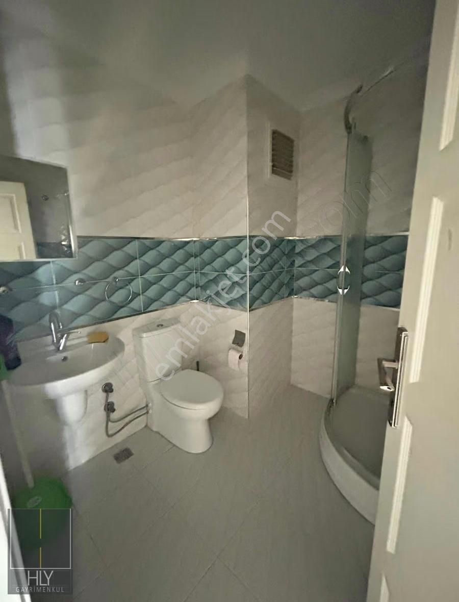 Sütlüce Mah.de Soma Caddesi Yanı Eşyalı Kiralık 1+1 Daire - Görsel 3