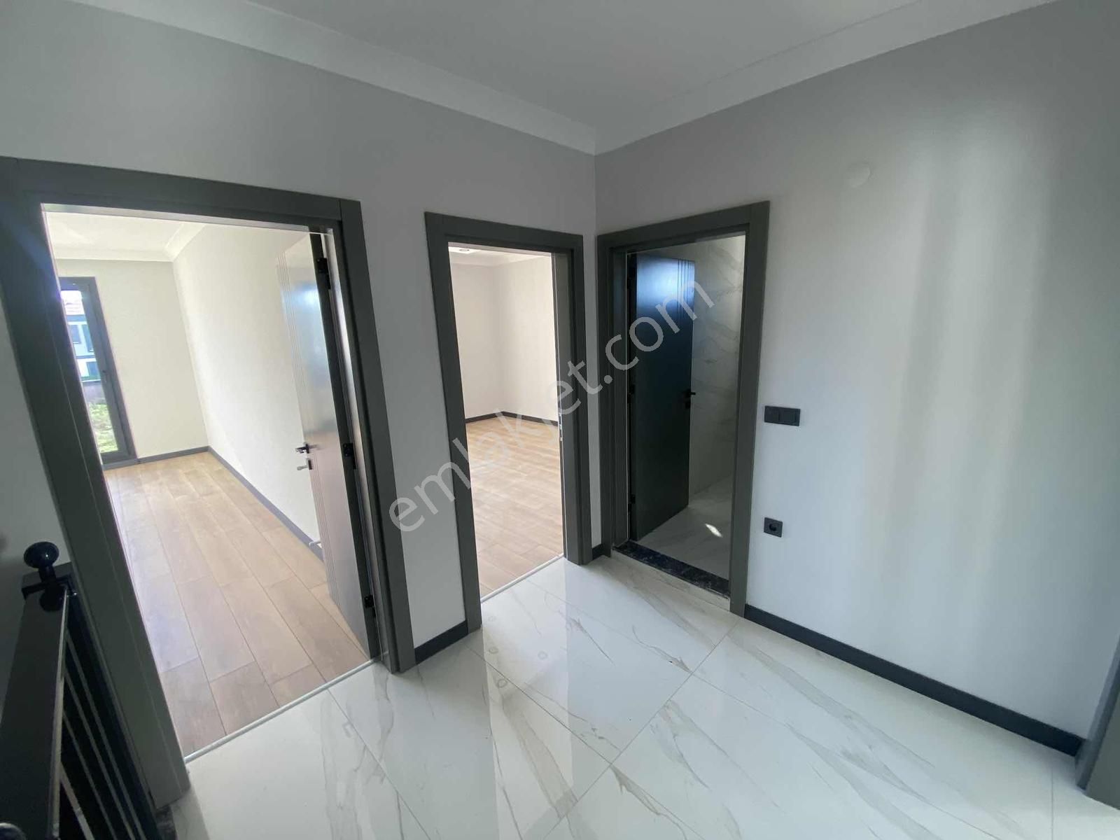 250m2 Arsa Tam Müstakil 3+1 Ayrı Mutfak Havuzlu Otoparklı Villa - Görsel 27