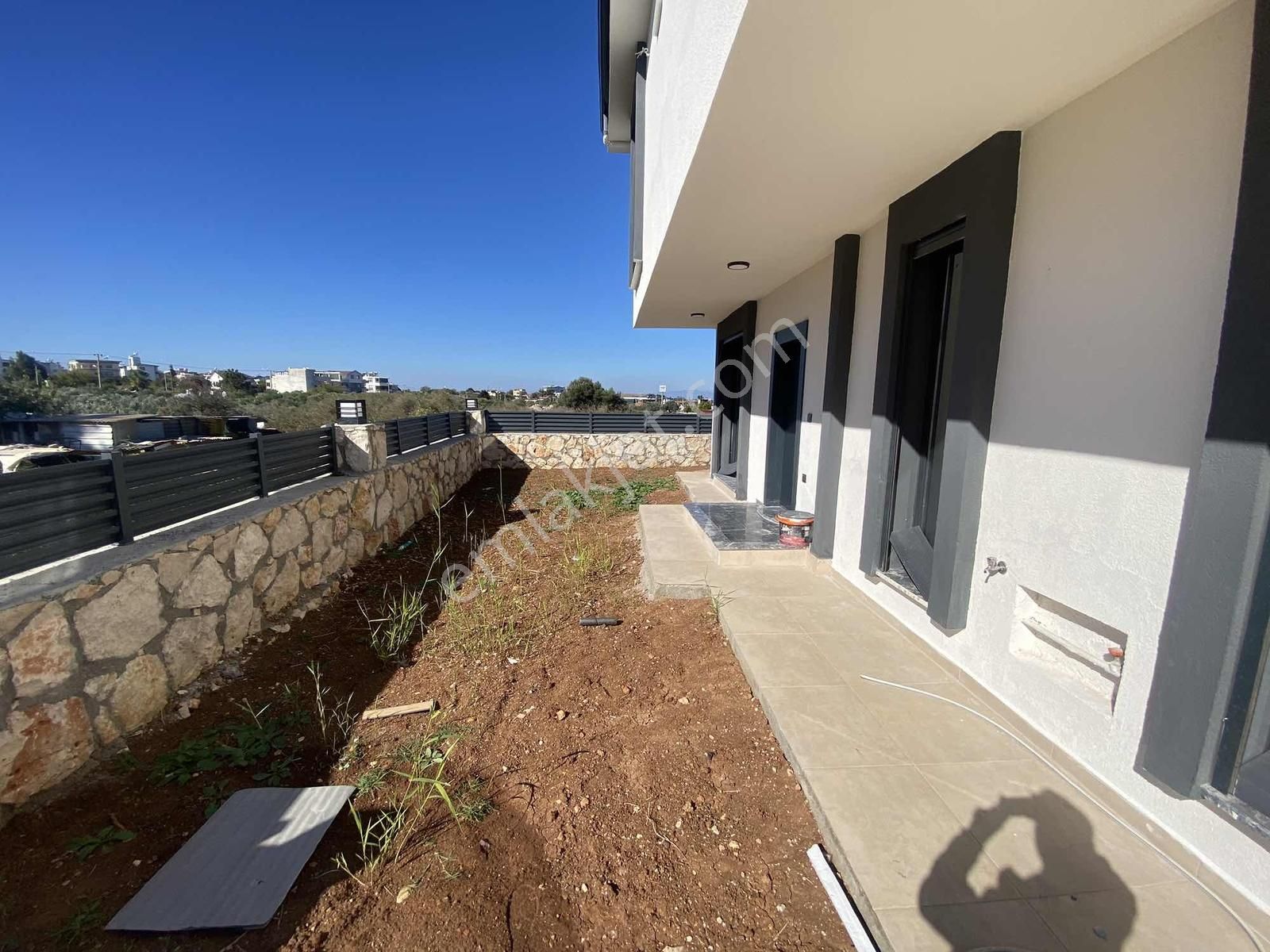 250m2 Arsa Tam Müstakil 3+1 Ayrı Mutfak Havuzlu Otoparklı Villa - Görsel 30