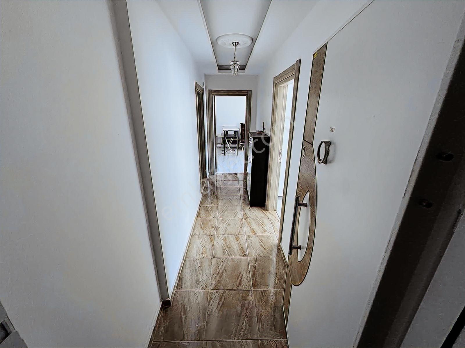 Efeler Mahallesinde Ön Cephe Full Eşyal 1+1 Daire - Görsel 8