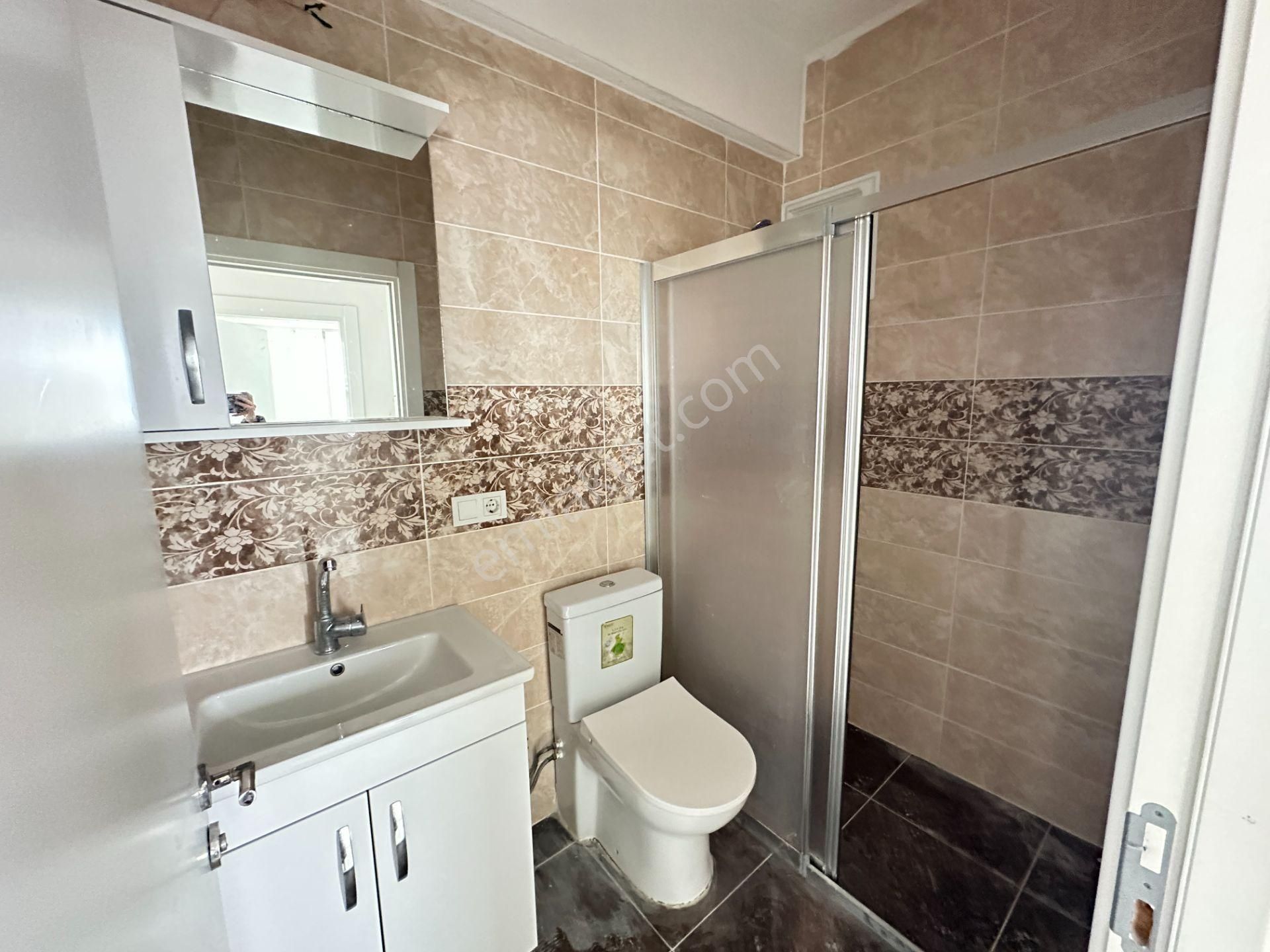 Sultanbeyli Necip Fazıl Mahallesi Geniş Ferah 2+1 Kiralık Daire - Görsel 16