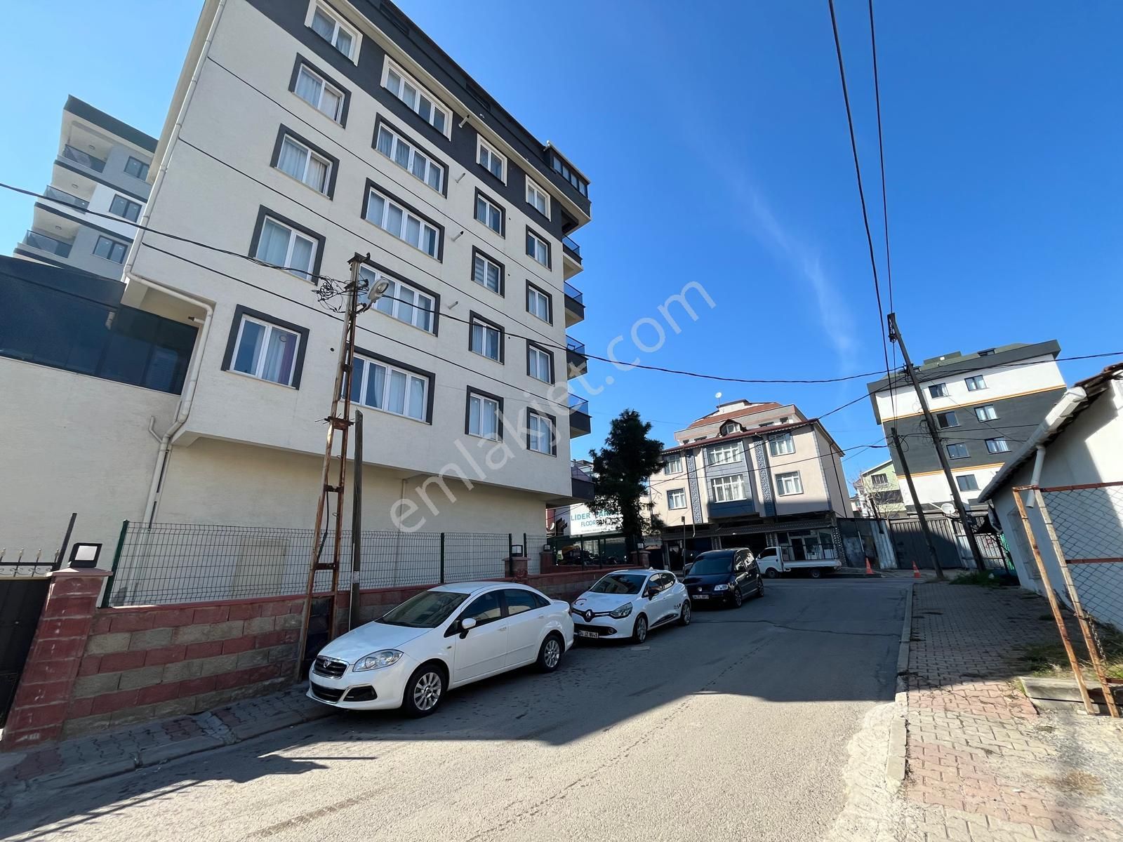 Sultanbeyli Necip Fazıl Mahallesi Geniş Ferah 2+1 Kiralık Daire - Görsel 24