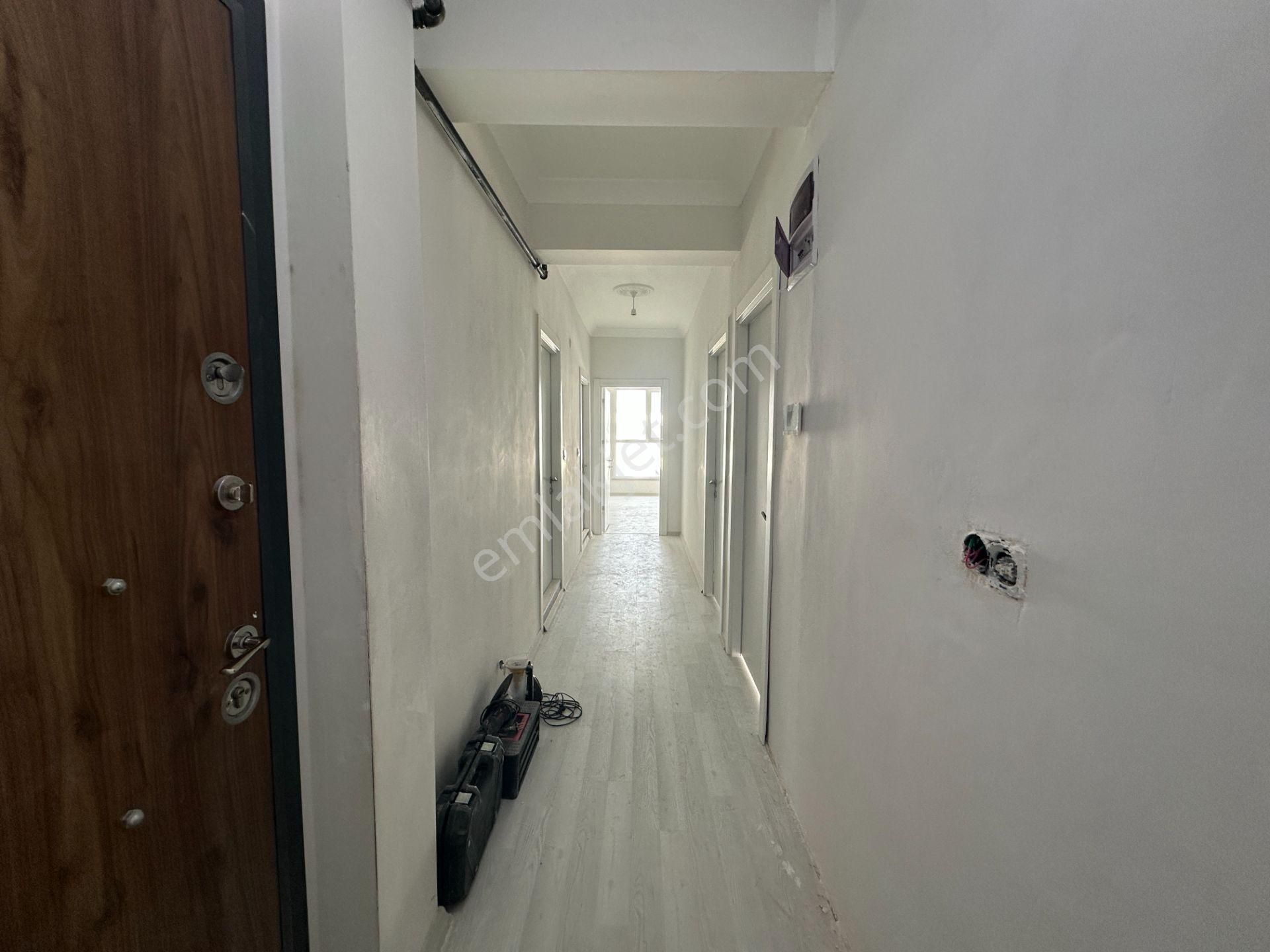 Sultanbeyli Necip Fazıl Mahallesi Geniş Ferah 2+1 Kiralık Daire - Görsel 14