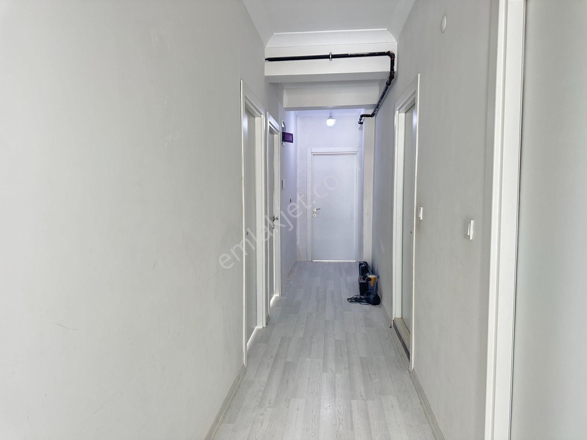 Sultanbeyli Necip Fazıl Mahallesi Geniş Ferah 2+1 Kiralık Daire - Görsel 23