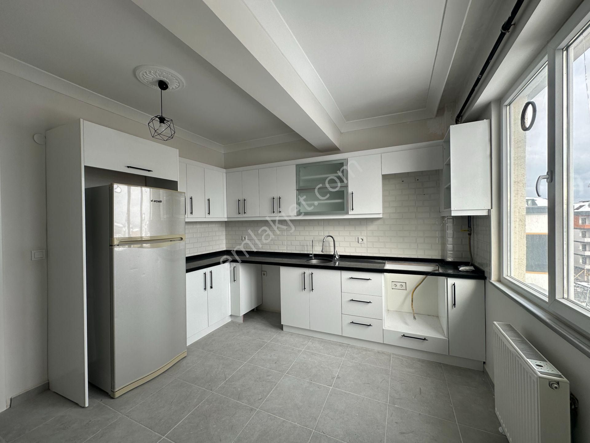 Sultanbeyli Necip Fazıl Mahallesi Geniş Ferah 2+1 Kiralık Daire - Görsel 11