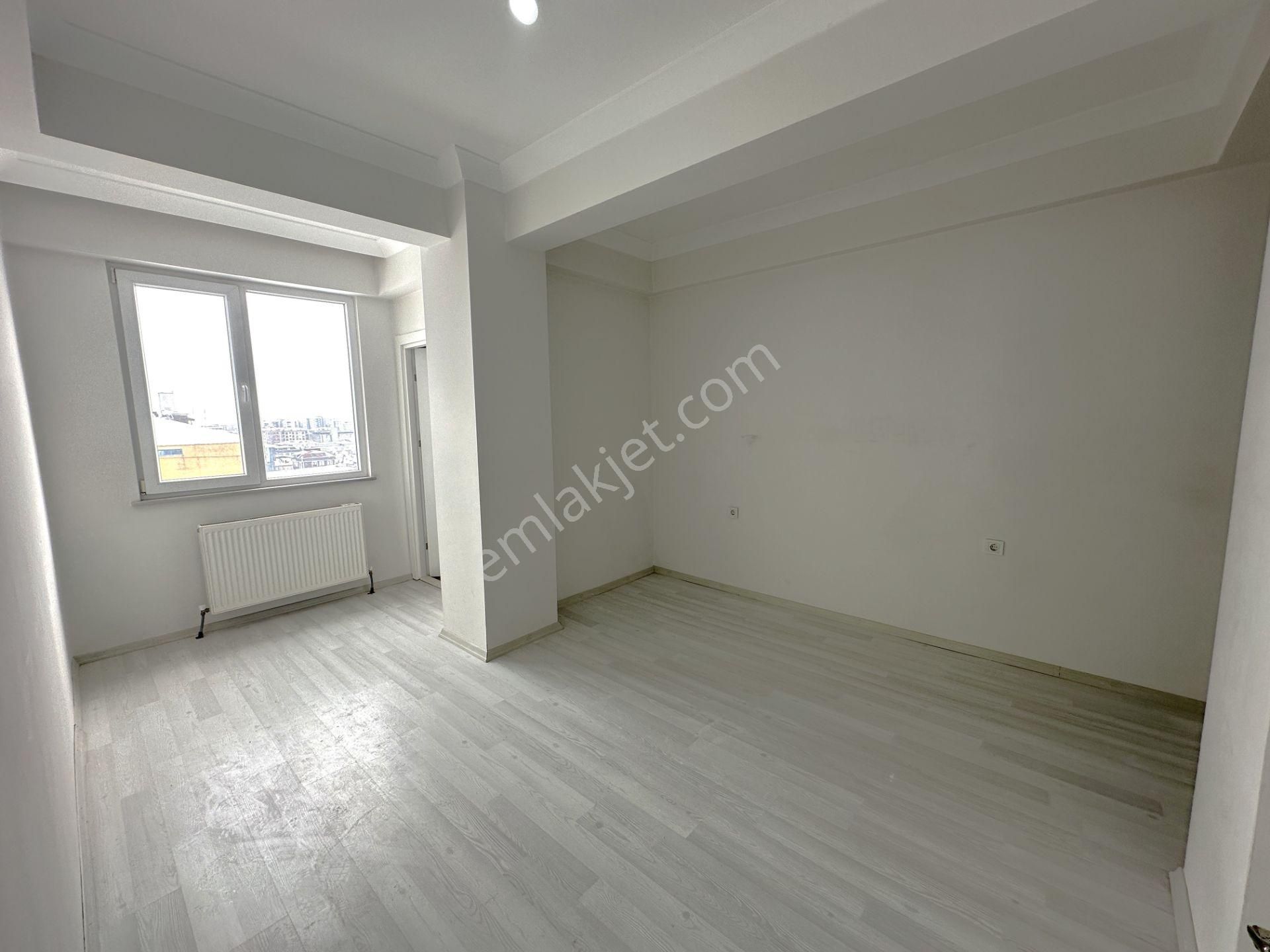 Sultanbeyli Necip Fazıl Mahallesi Geniş Ferah 2+1 Kiralık Daire - Görsel 18