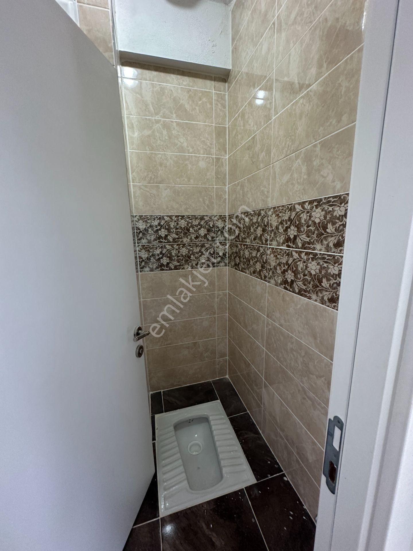 Sultanbeyli Necip Fazıl Mahallesi Geniş Ferah 2+1 Kiralık Daire - Görsel 17