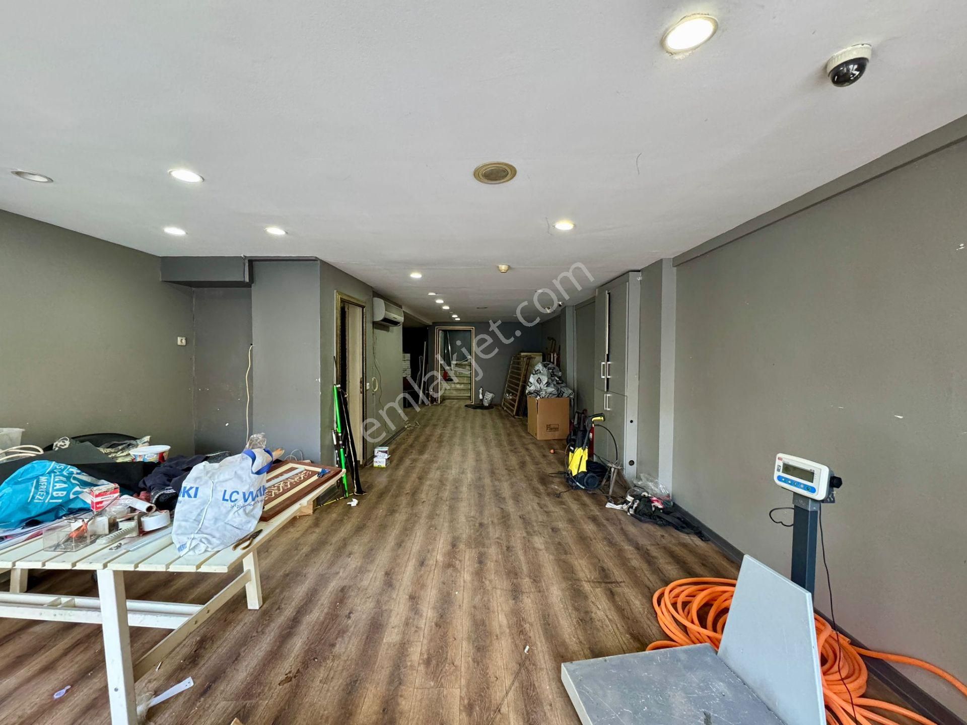 Goldhouse Dan Kiralık Tabela Değeri Yüksek 2 Katlı Dükkan - Görsel 4