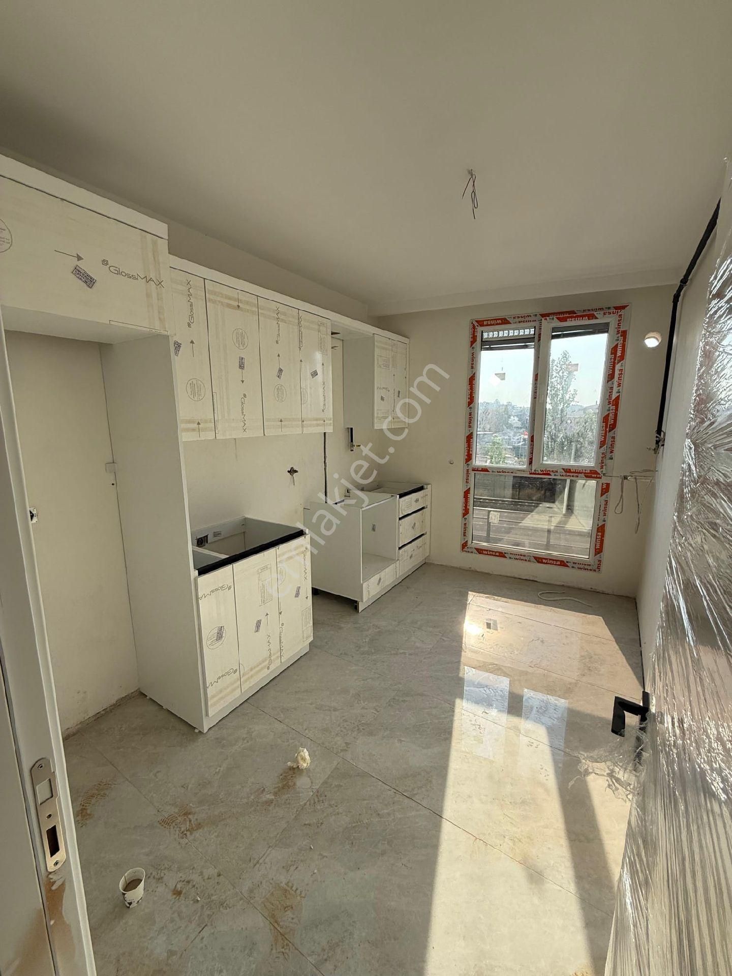 Fırsat! Maltepe De Sıfır Binada Balkonlu 2+1 Satılık Daire - Görsel 14