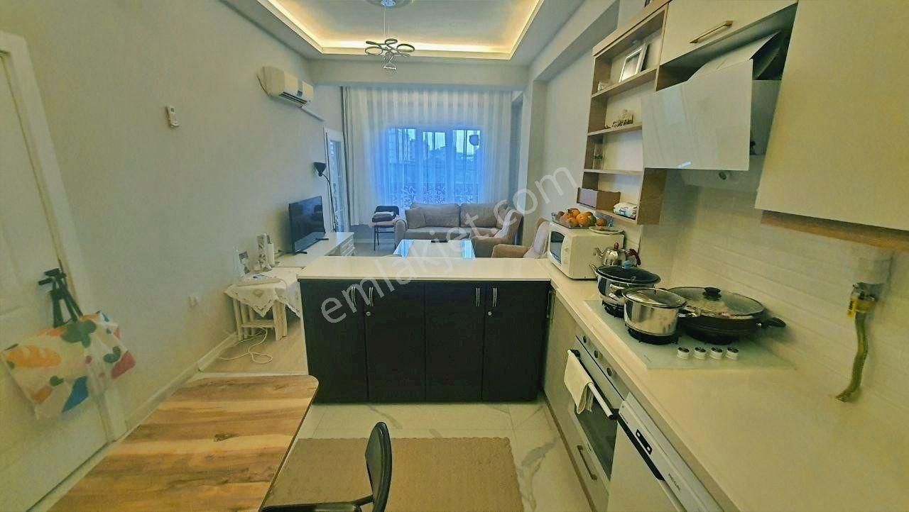 Uytundan Kadıköyde Açık Mutfaklı 1+1 Fiyatına 2+1 Satılık Daire - Görsel 16