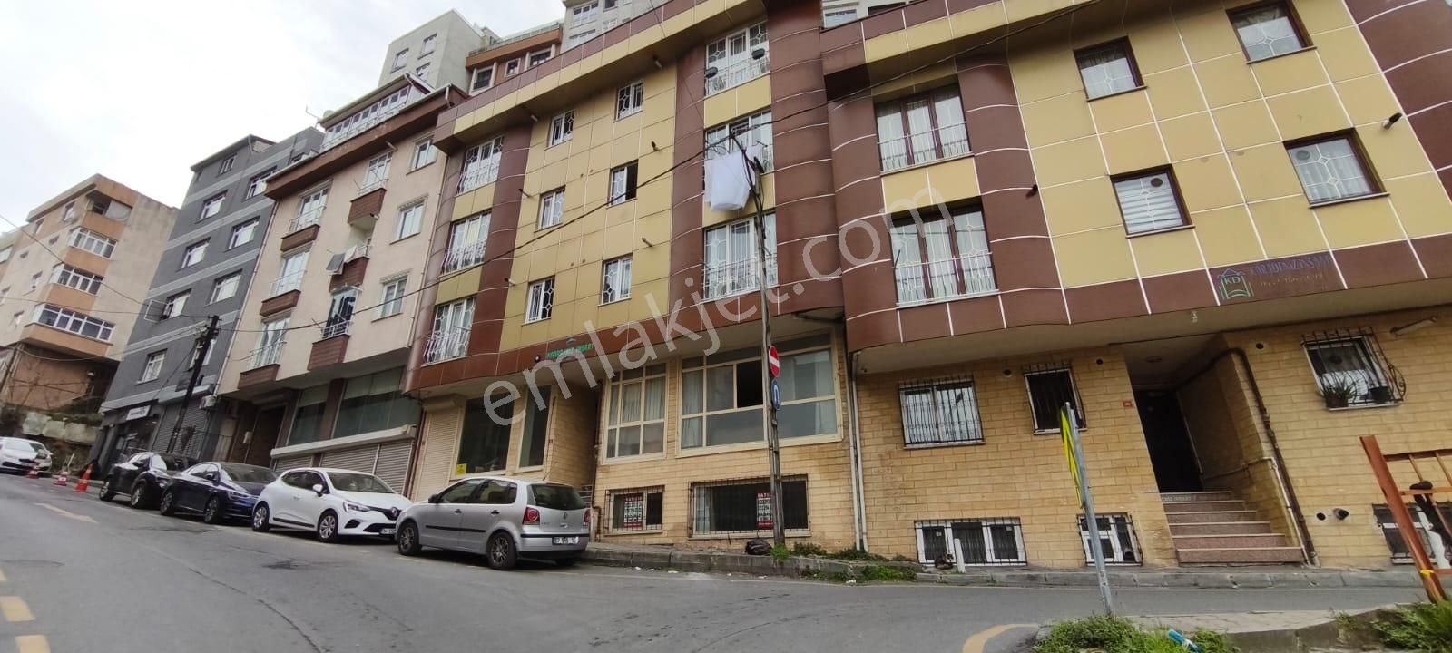 Kağıthane Merkez Satılık İşyeri Brüt 90m2 Net 70 M2