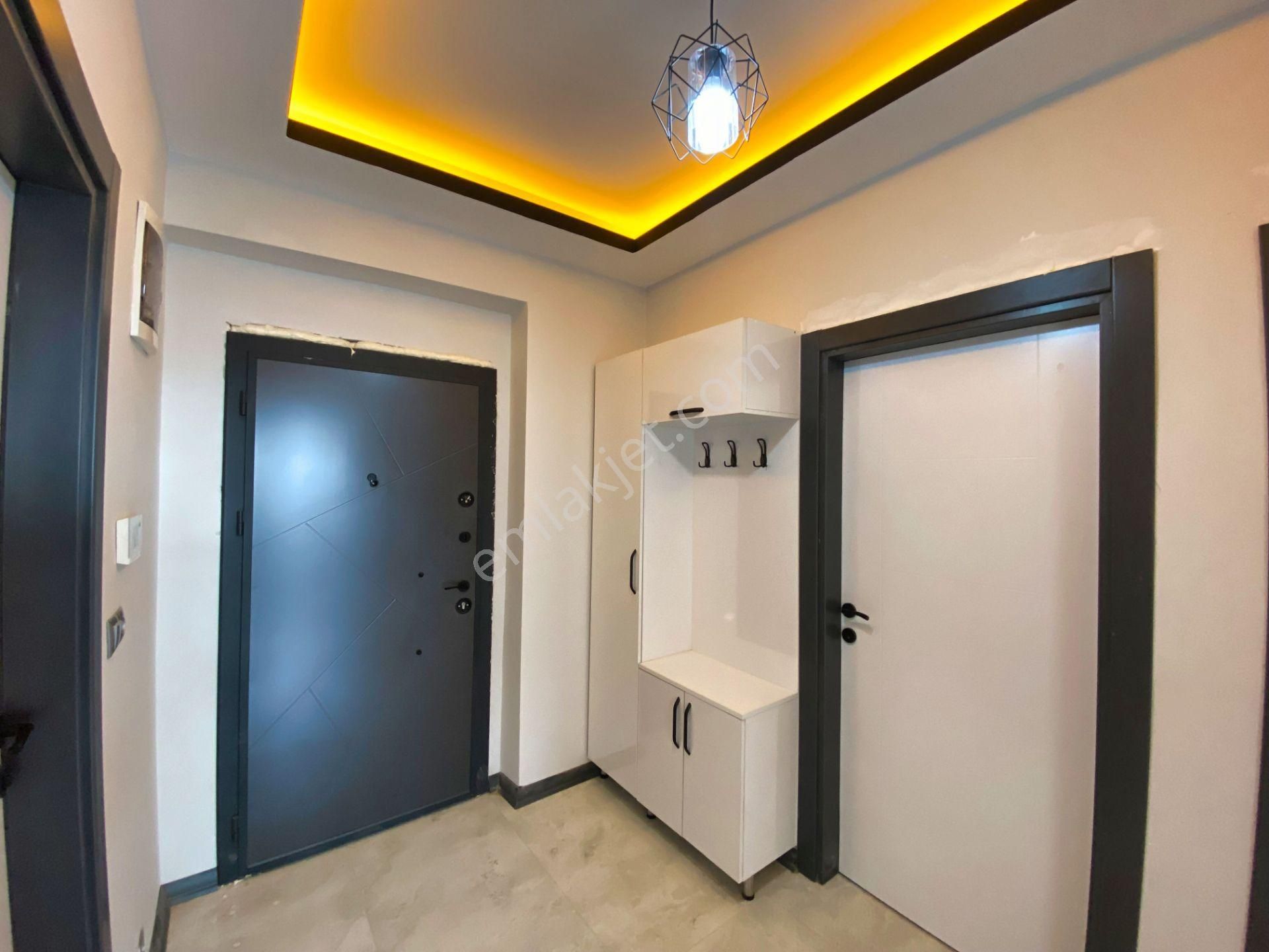🔵🔵aktiften Darsofada Şehrin Merkezinde Modern Konfor; Ayrı Mutfaklı Şık Tasarıma Sahip 2+1 Daire - Görsel 30