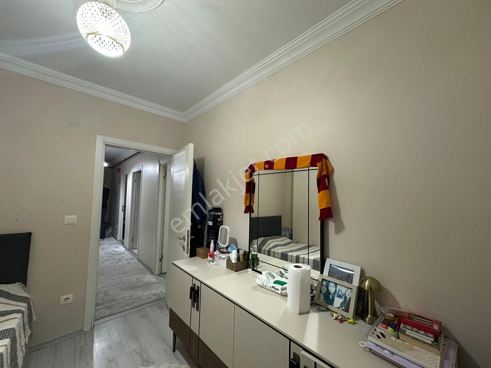 Silahtarağada Site İçinde Kapalı Otoparklı 2+1 Lüks Fırsat Daire - Görsel 10