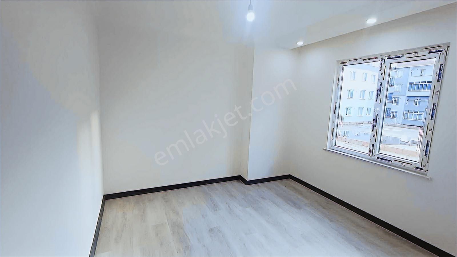 Yıldırım Beyazıt Mahallesinde Merkezi Konumda Kiralık 1+1 Daire - Görsel 4