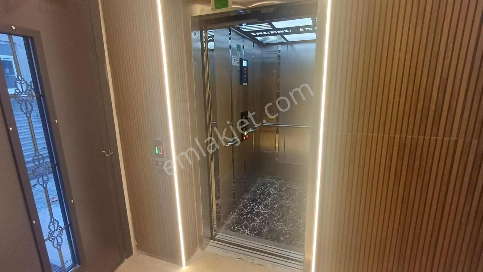 Yıldırım Beyazıt Mahallesinde Merkezi Konumda Kiralık 1+1 Daire - Görsel 11