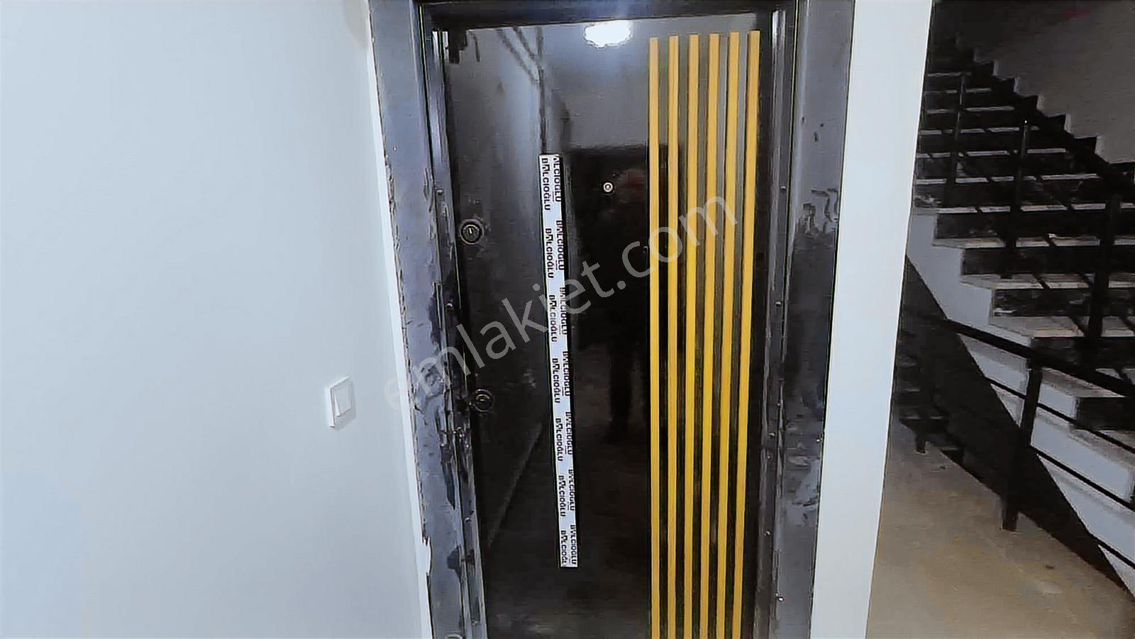 Yıldırım Beyazıt Mahallesinde Merkezi Konumda Kiralık 1+1 Daire - Görsel 13