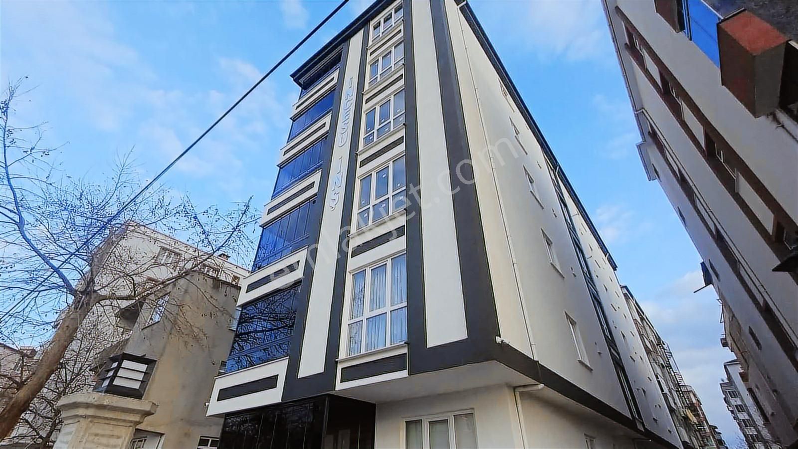 Yıldırım Beyazıt Mahallesinde Merkezi Konumda Kiralık 1+1 Daire - Görsel 18