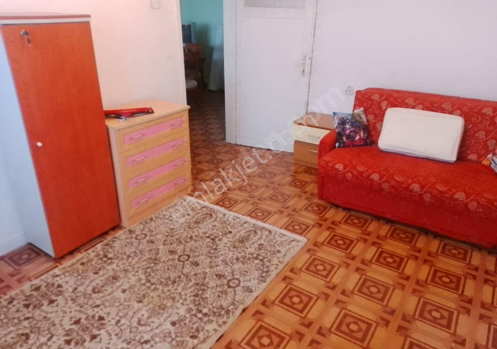 Metro Yakını Eşyalı Kiralık Daire Üst Kat Ön Cephe Güneş İçinde Eksiksiz - Görsel 20