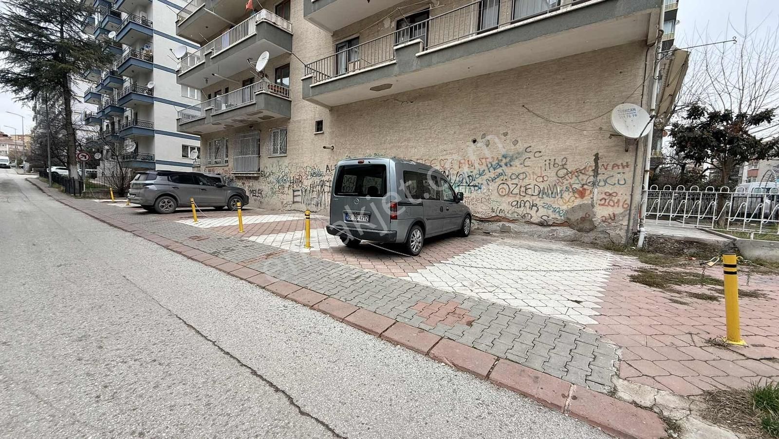 Mercanlardan Demetevler'de Bağımsız Salon Asansörlü 3+1 Kiralık - Görsel 6