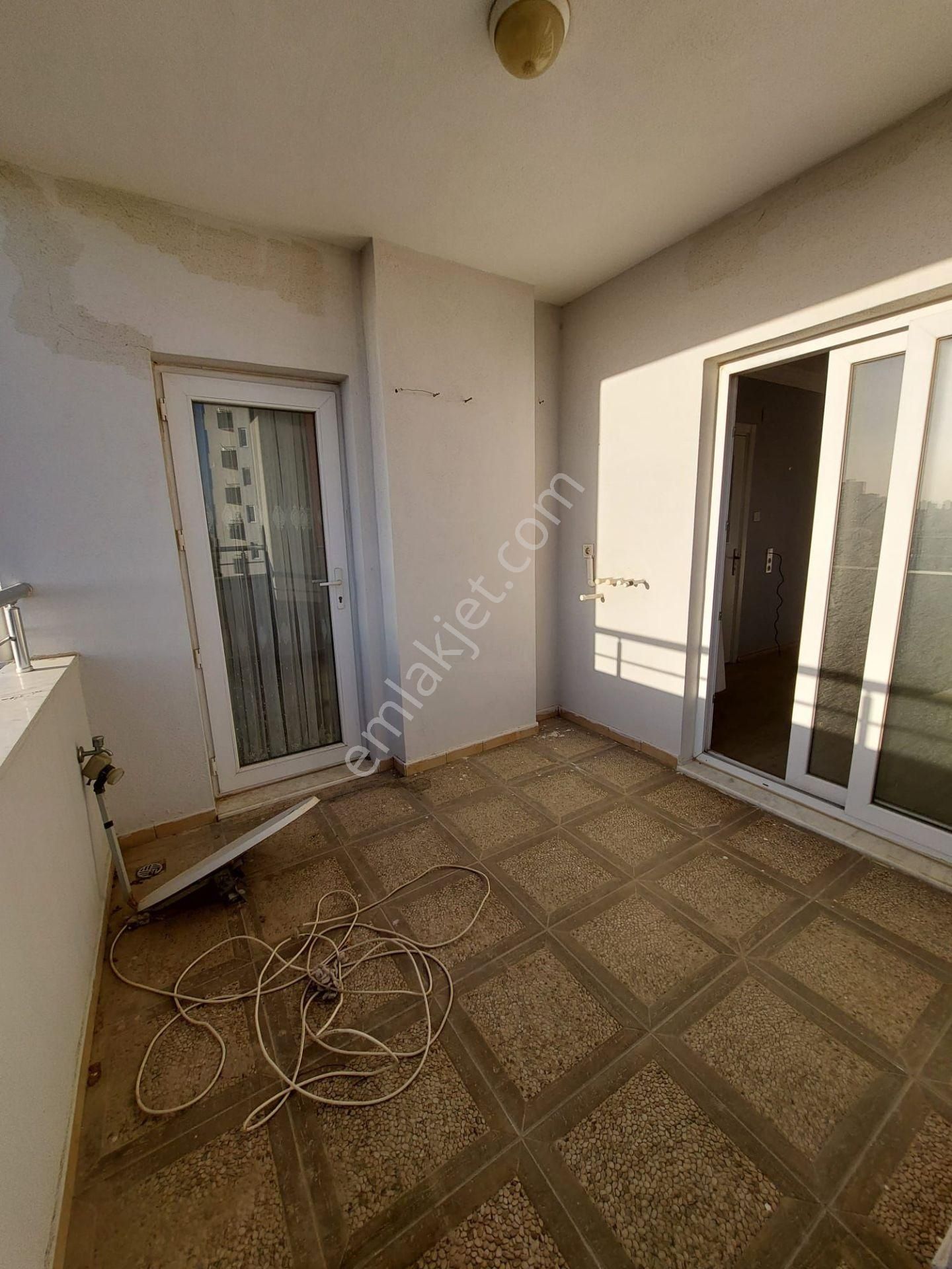 Adana Sarıçamda Akbaş Markete Yakın Çöplük Yolunda Doğalgazlı 3+1 Fırsat Kiralık Daire - Görsel 8
