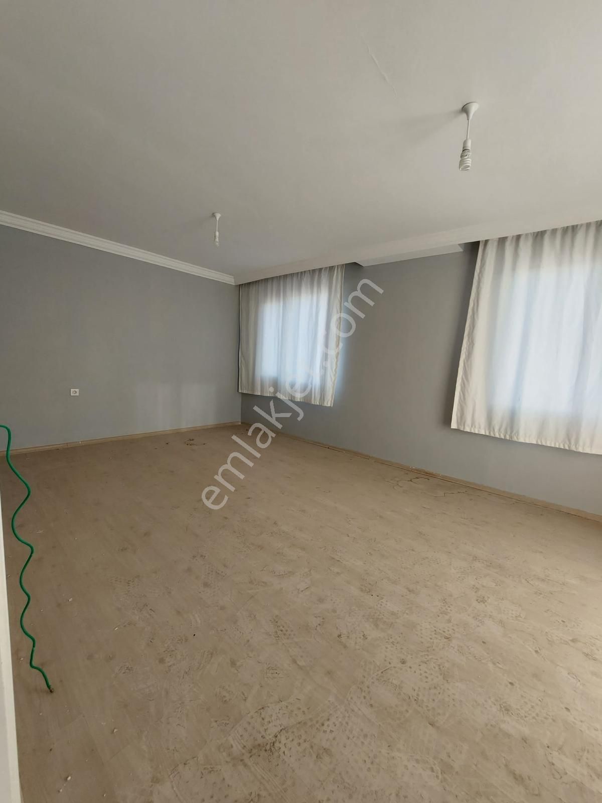 Adana Sarıçamda Akbaş Markete Yakın Çöplük Yolunda Doğalgazlı 3+1 Fırsat Kiralık Daire - Görsel 2