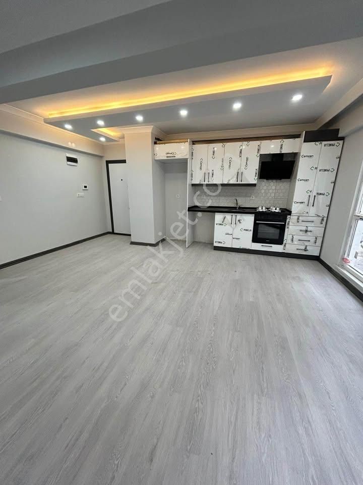 Arslanbeyden Tekirdağ Çorlu Mevkiinde Acil Satılık Daire Fırsatı!!!!! - Görsel 5