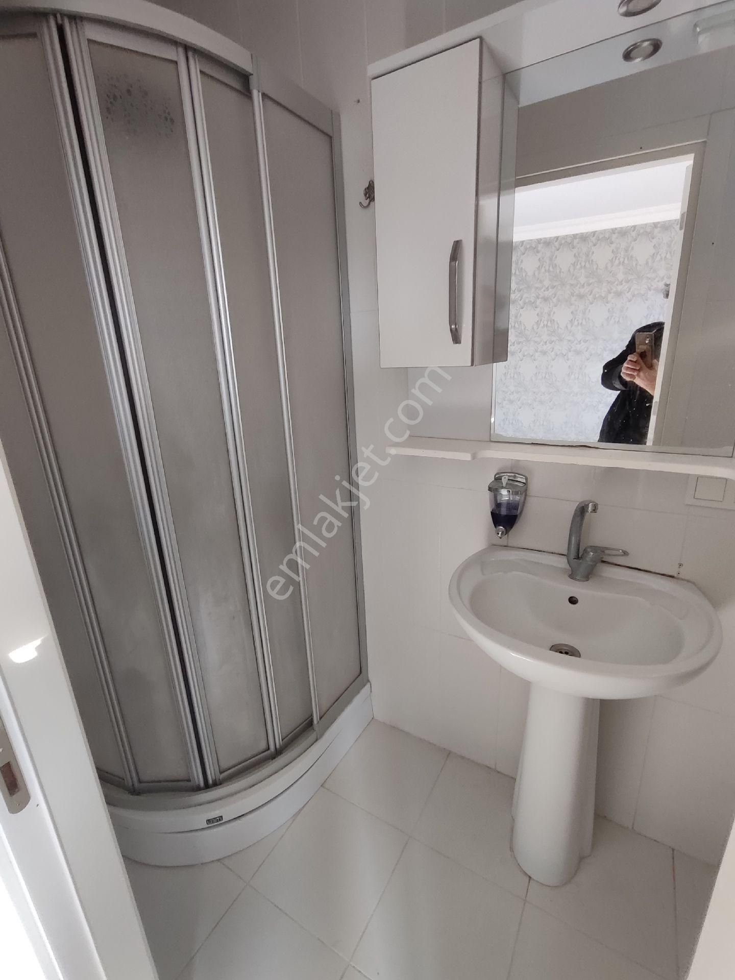 Atalar Mah Hastaneye Yakın Ebeveyn Banyolu - Görsel 11