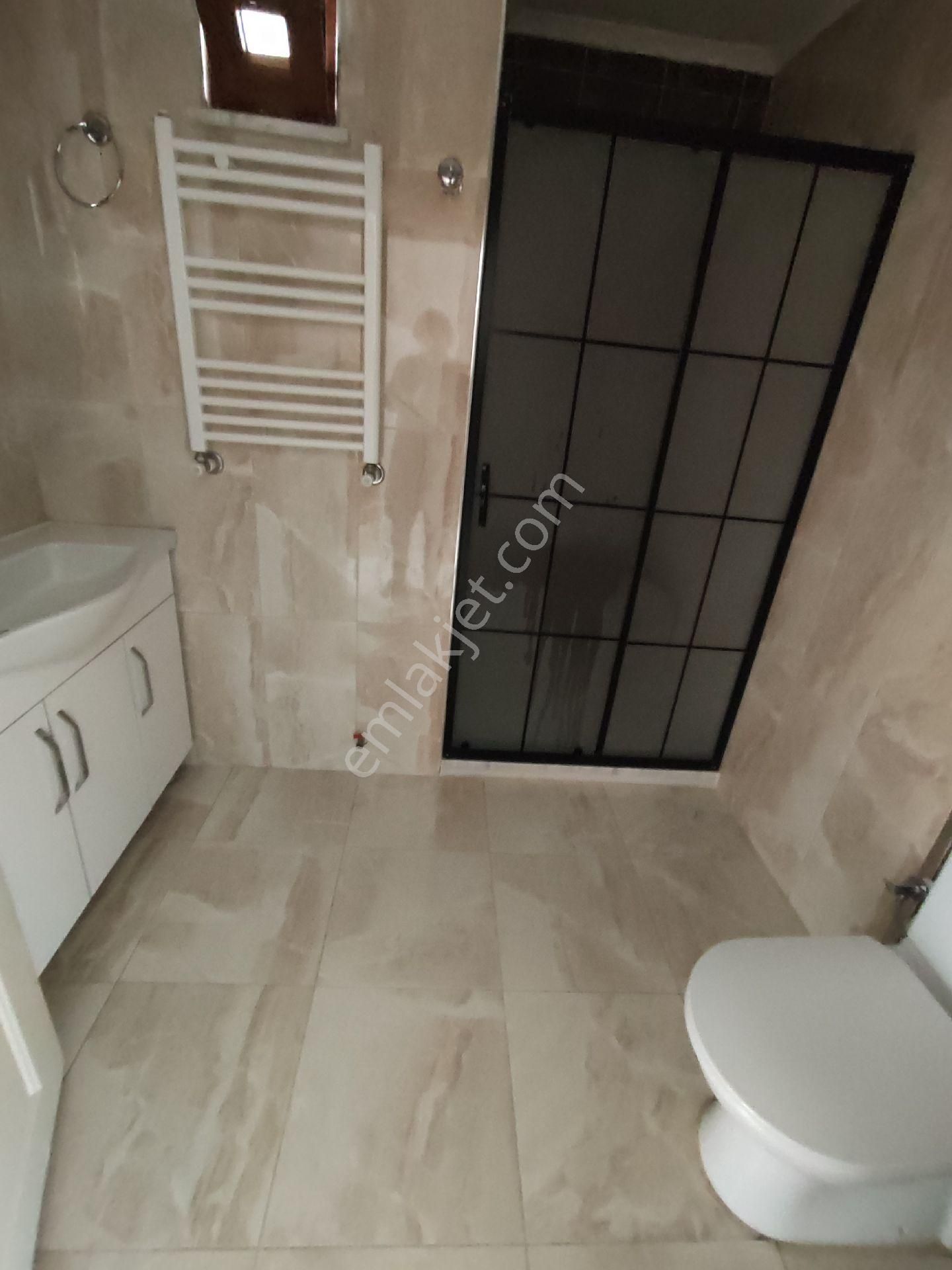 Atalar Mah Hastaneye Yakın Ebeveyn Banyolu - Görsel 15