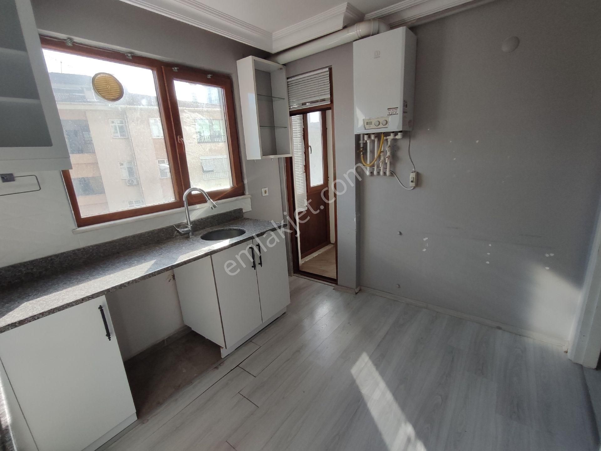 Atalar Mah Hastaneye Yakın Ebeveyn Banyolu - Görsel 17