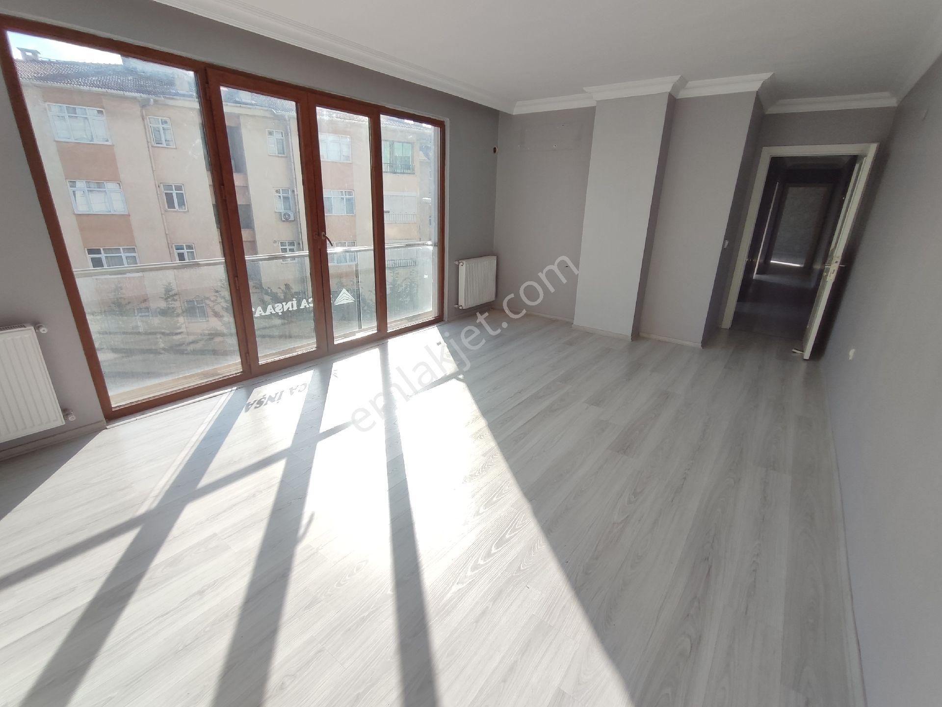 Atalar Mah Hastaneye Yakın Ebeveyn Banyolu