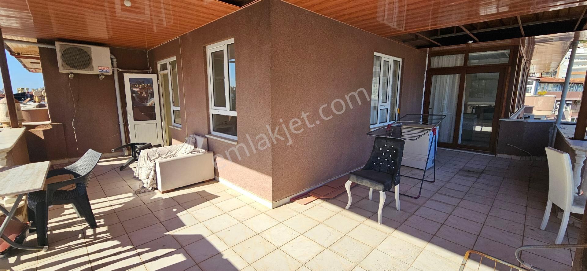 Alanya Şoförler Odası Civarında Kiralık Eşyalı Geniş Teraslı Asansörlü 2+1 - Görsel 3