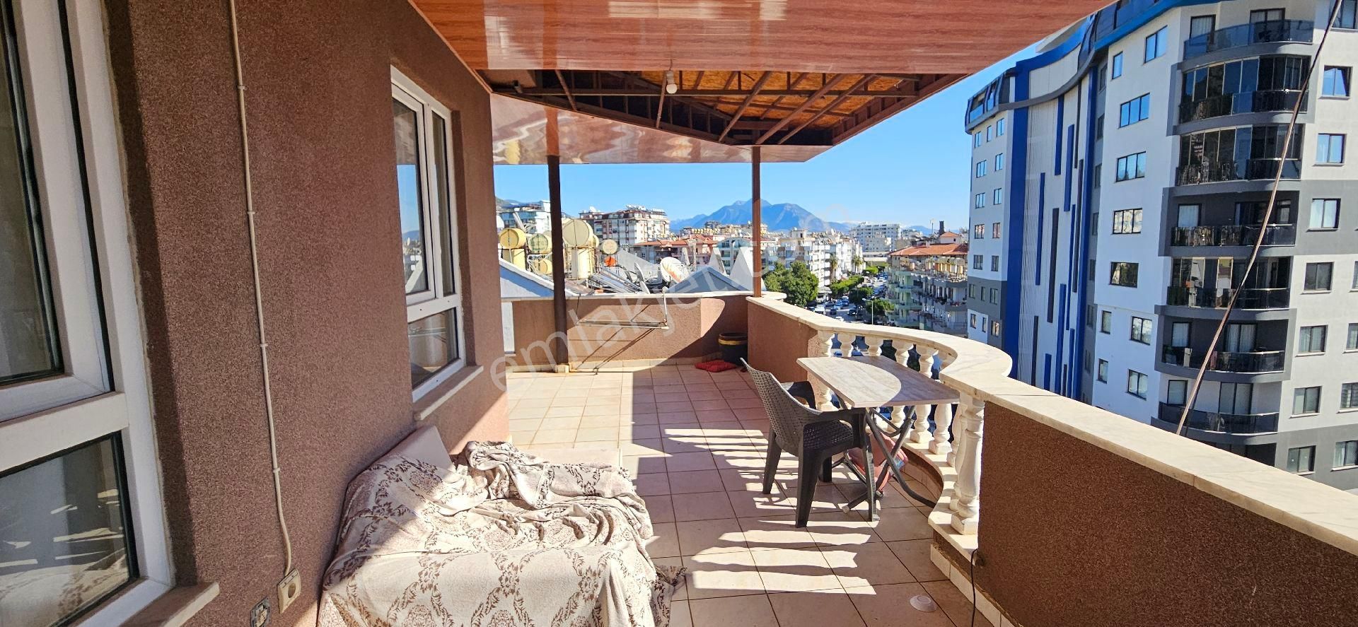 Alanya Şoförler Odası Civarında Kiralık Eşyalı Geniş Teraslı Asansörlü 2+1 - Görsel 5