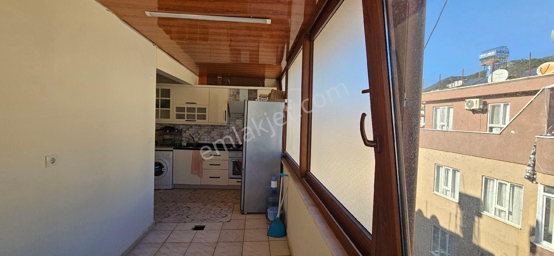 Alanya Şoförler Odası Civarında Kiralık Eşyalı Geniş Teraslı Asansörlü 2+1 - Görsel 14