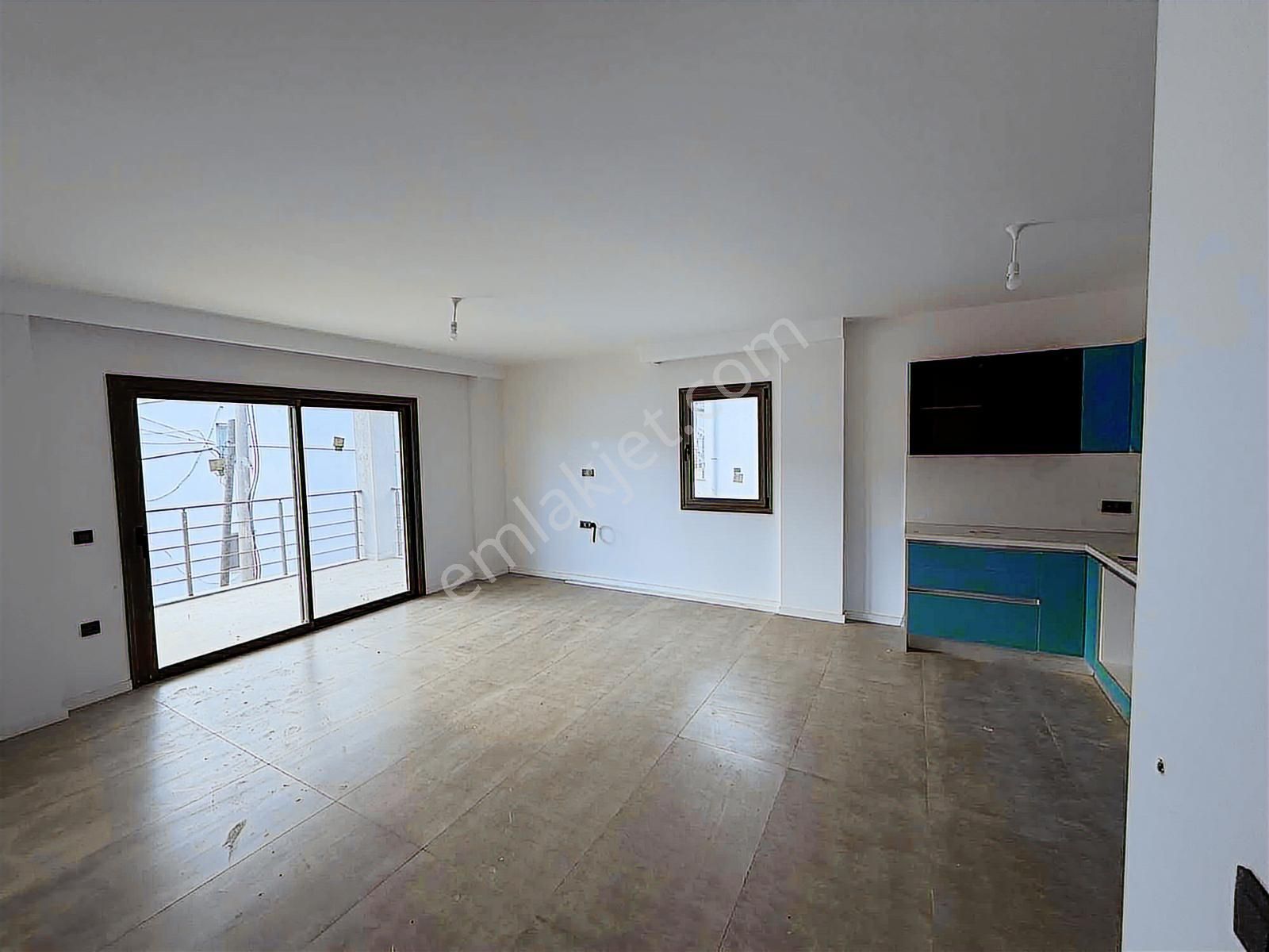 Bodrum Yalıçiftlik'te Satılık 2 + 1 Üst Kat & Bahçe Katları - Görsel 5